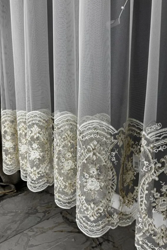 Firana ecru królewska finezja