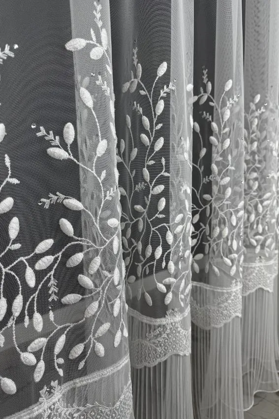 Firana naturalna biel botaniczna elegancja