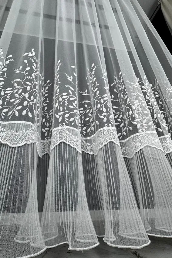 Firana naturalna biel botaniczna elegancja