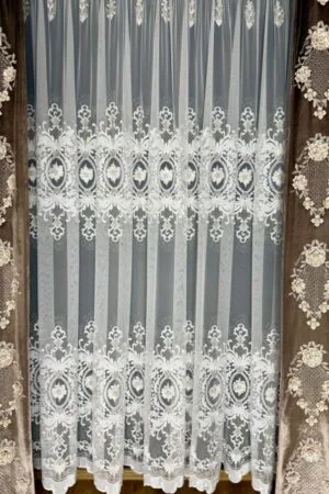 Firana włoska biała siatka z kwiatami 3D i lustrzanym blaskiem