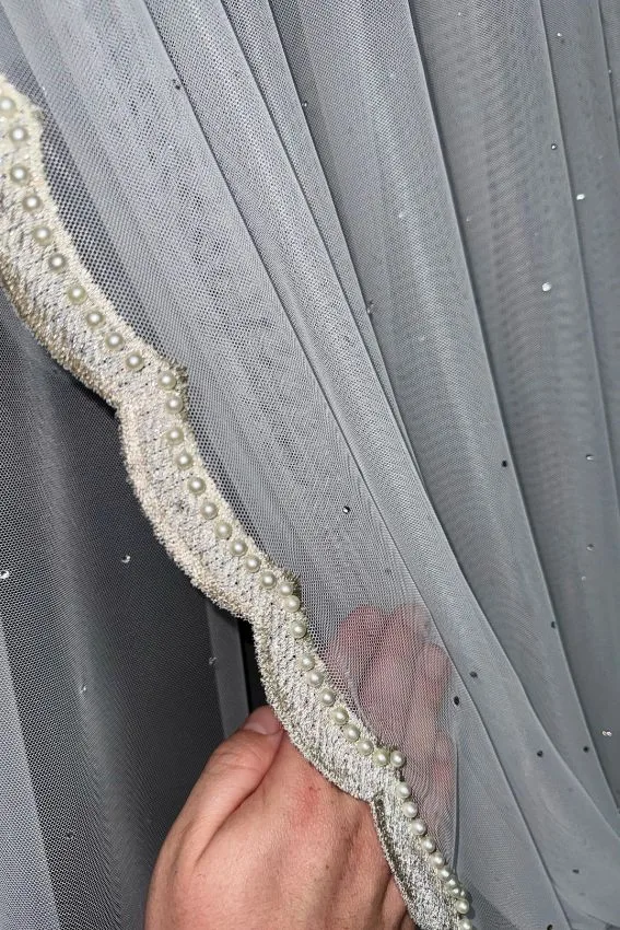 Luksusowa firana K90 z perłami – Firany.art