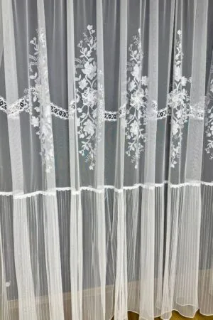 Firana Ivory Bloom 3D kwiaty z perłami i cyrkoniami - CL31