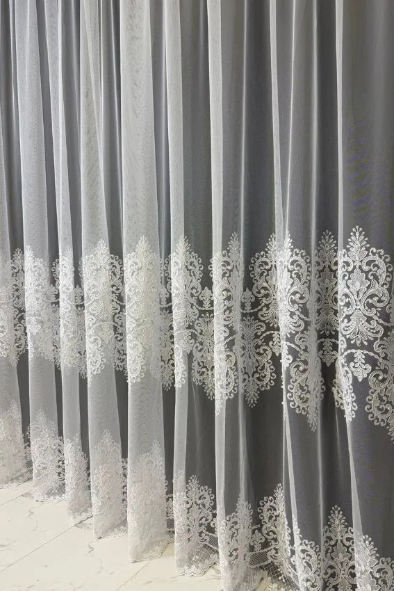 Firana Elegant Harmony Lace