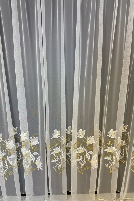 Firana Golden Floral Elegance
