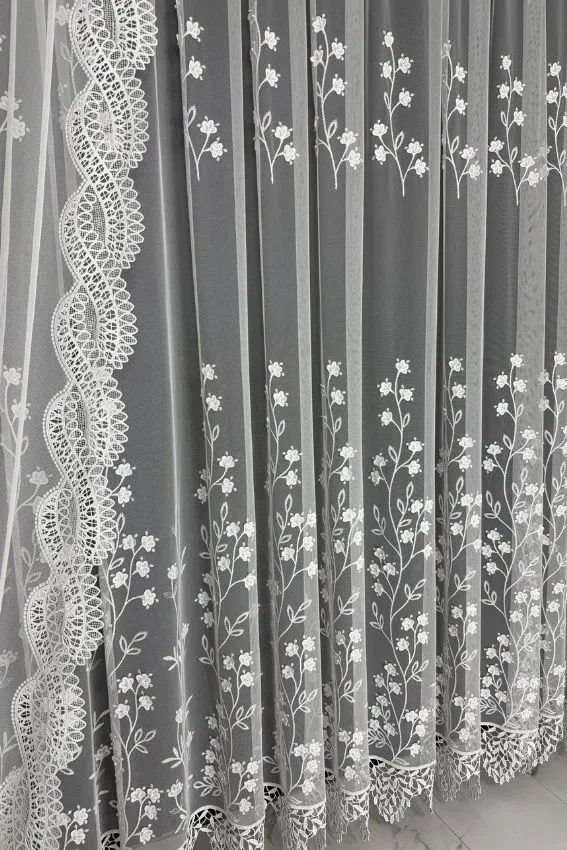 Firana Pearl Blossom Lace