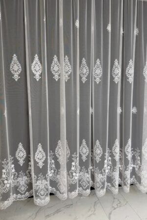 Firana Royal Medallion Grace