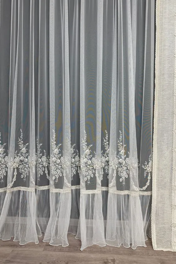 Firana Golden Meadow Elegance