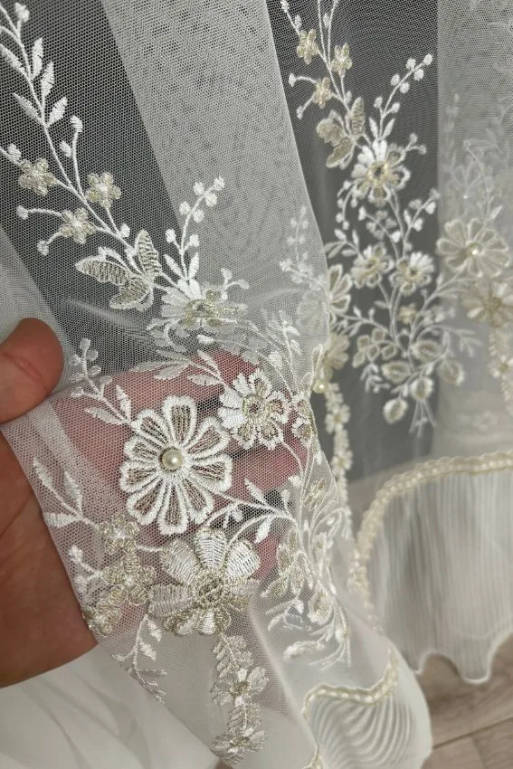 Firana Golden Meadow Elegance